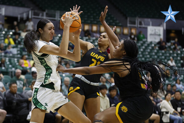 Wahine basketball team wins against Arkansas-Pine Bluff, 56-15