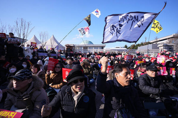 South Korea’s president survives impeachment vote