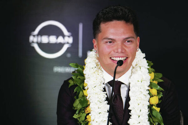 Letter: Gabriel misses out on Heisman, did Hawaii proud