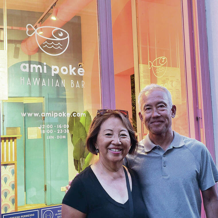 When in Rome, Doug & Jane Tonokawa of Honolulu didn't need to worry about craving Hawaiian food, thanks to the Ami Poke Hawaiian Bar. Photo by Sandee Moriki.