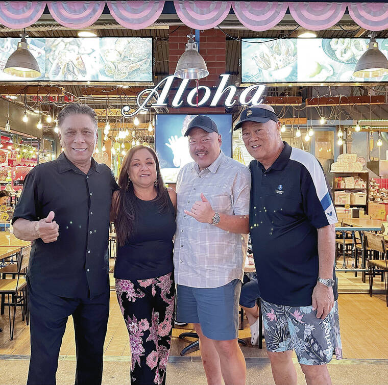 Deb Nishijo of Mililani documented a visit to Aloha Hot & Juicy restaurant in Bangkok, along with Roy Neiva, Britt Nishijo and Jacob Ah Sing.